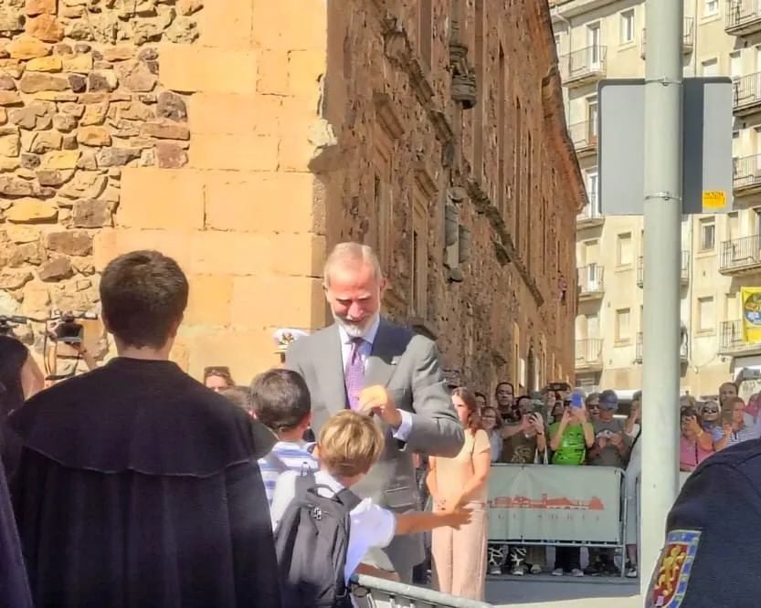 Foto 2 - "Verlo para que no me lo cuenten": as&iacute; recibe Soria al Rey Felipe entre sanjuaneras y una estrategia infalible