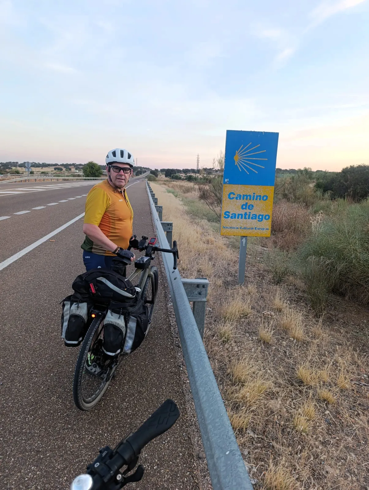 Foto 2 - Quinta etapa: C&eacute;sar sigue convirtiendo kil&oacute;metros en esperanza para Aspace Soria