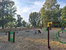 Foto 4 - Catorce obst&aacute;culos para perros en el nuevo parque de 'Agility' que estrena hoy Almaz&aacute;n