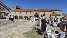 Foto 7 - La Virgen de Inodejo vuelve a reunir a los pueblos de su entorno en su tradicional romer&iacute;a