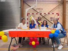 Foto 10 - Camaretas se vuelca con los damnificados de Venezuela y Colombia en una jornada de paella y convivencia solidaria