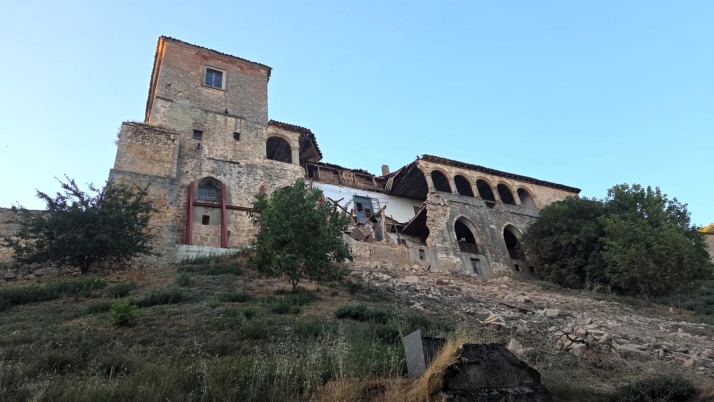 Se desploman dos plantas del Palacio de los Hurtado de Mendoza de Almazán y parte de su galería gótica