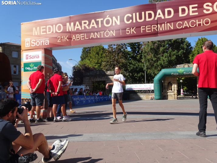 Una imagen del mediodía de este sábado en el centro de Soria. /PC