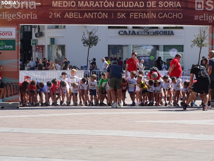 Una imagen del mediodía de este sábado en el centro de Soria. /PC