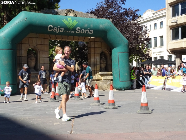 Una imagen del mediodía de este sábado en el centro de Soria. /PC