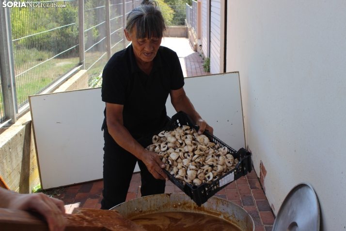 En im&aacute;genes: Fuentetoba sigue de fiestas con su tradicional verm&uacute; y caldereta