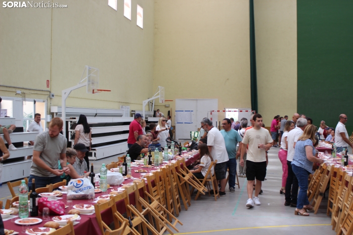 En im&aacute;genes: Fuentetoba sigue de fiestas con su tradicional verm&uacute; y caldereta