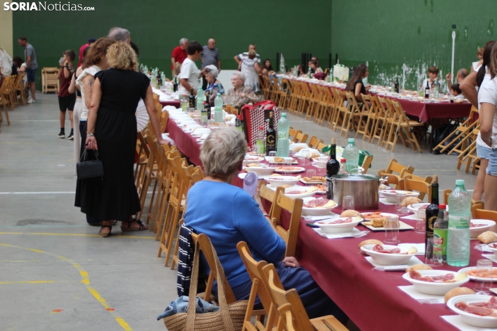 En im&aacute;genes: Fuentetoba sigue de fiestas con su tradicional verm&uacute; y caldereta