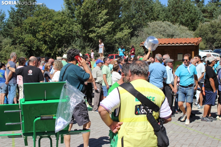Duruelo reparte cerca de 2.800 raciones de caldereta en su tradicional almuerzo festivo