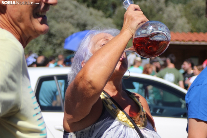 Duruelo reparte cerca de 2.800 raciones de caldereta en su tradicional almuerzo festivo