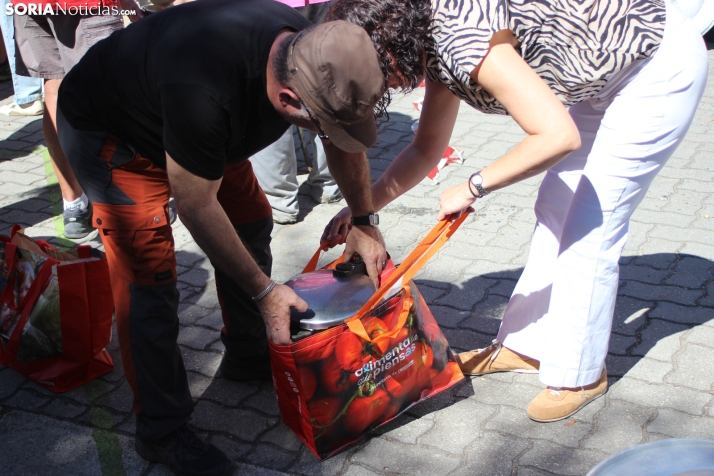 Duruelo reparte cerca de 2.800 raciones de caldereta en su tradicional almuerzo festivo