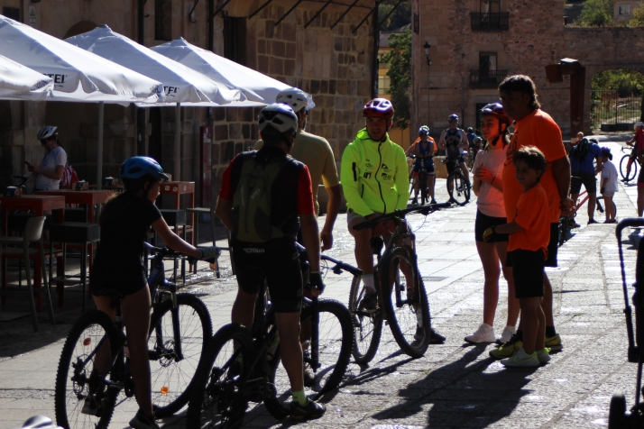 Las bicicletas invaden el centro de Soria