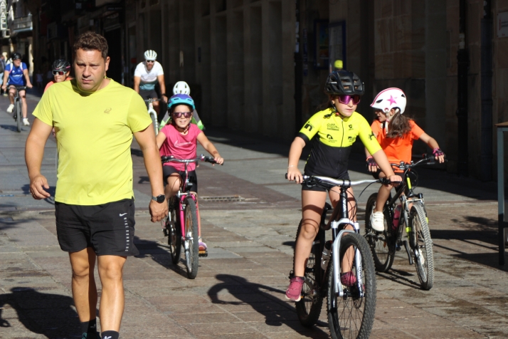 Las bicicletas invaden el centro de Soria