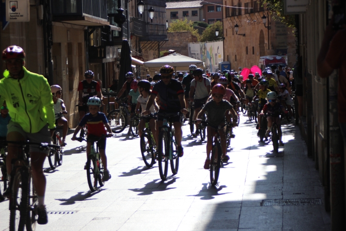 Las bicicletas invaden el centro de Soria