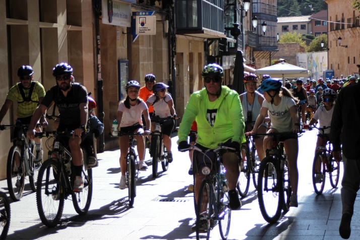 Las bicicletas invaden el centro de Soria