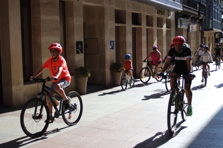 Las bicicletas invaden el centro de Soria