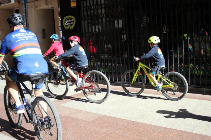 Las bicicletas invaden el centro de Soria