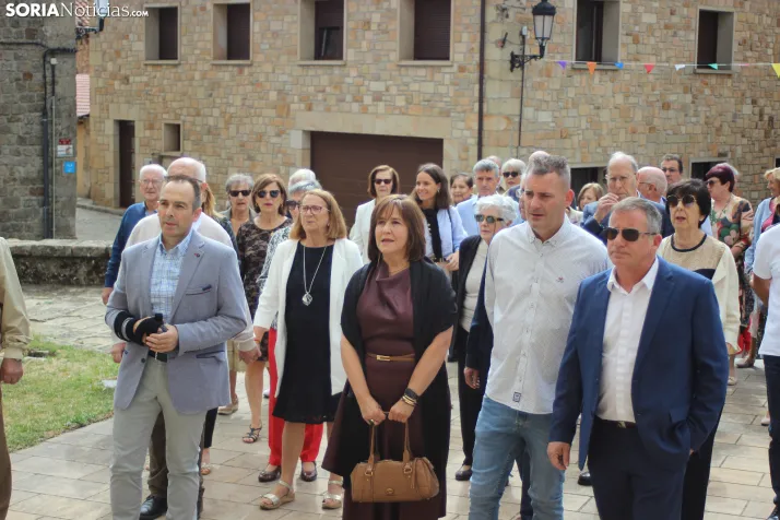 GALER&Iacute;A | La procesi&oacute;n de San Miguel recorre las calles de Duruelo en la jornada central de sus 
