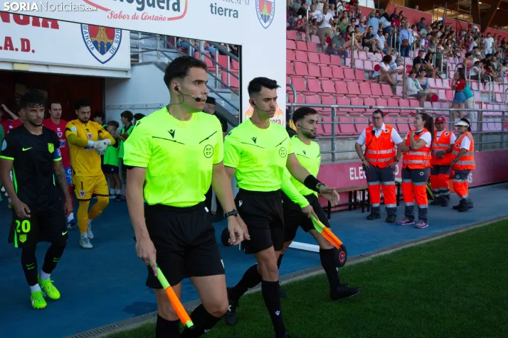 2500 voces para arropar al Numancia en Los Pajaritos