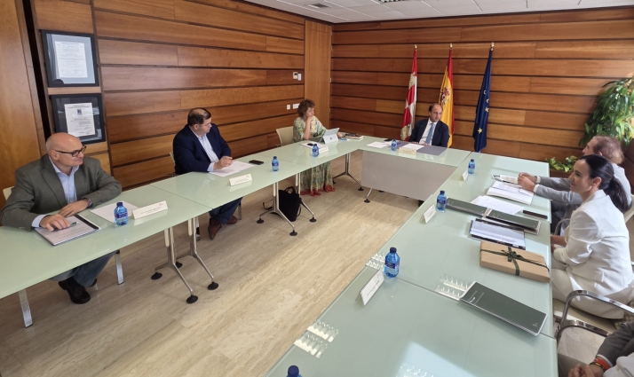 eunión Real Unión de Criadores de Toros de Lidia con la Consejería de Agricultura. | JCyL