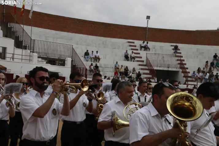 En im&aacute;genes: Tarde de toros en Almaz&aacute;n con protagonismo para Rub&eacute;n Sanz y Jarocho