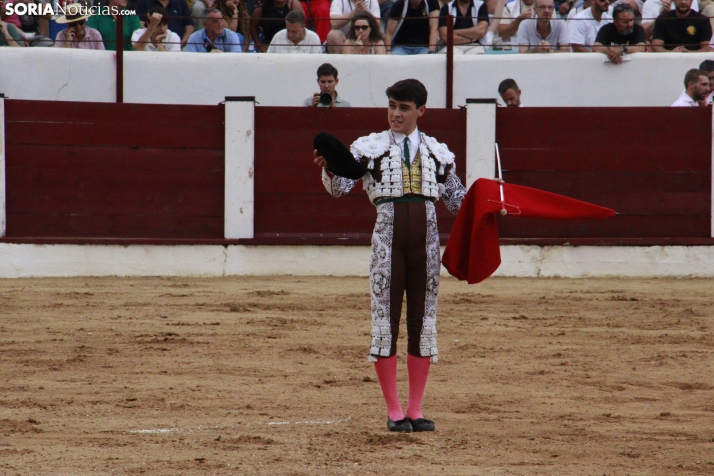 En im&aacute;genes: Tarde de toros en Almaz&aacute;n con protagonismo para Rub&eacute;n Sanz y Jarocho