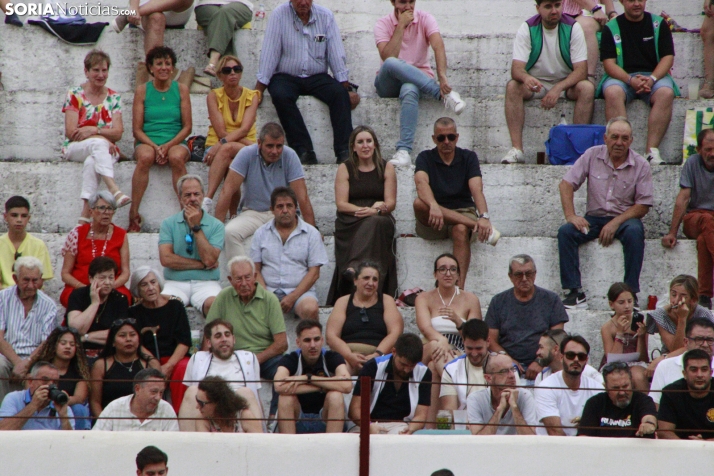 En im&aacute;genes: Tarde de toros en Almaz&aacute;n con protagonismo para Rub&eacute;n Sanz y Jarocho