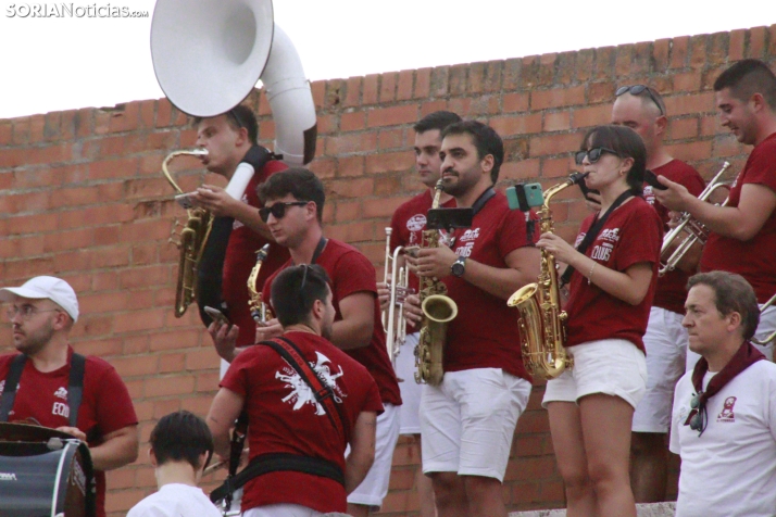 En im&aacute;genes: Tarde de toros en Almaz&aacute;n con protagonismo para Rub&eacute;n Sanz y Jarocho