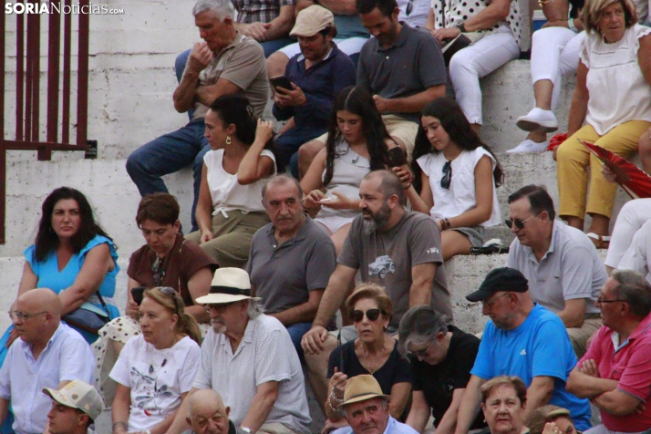 En im&aacute;genes: Tarde de toros en Almaz&aacute;n con protagonismo para Rub&eacute;n Sanz y Jarocho