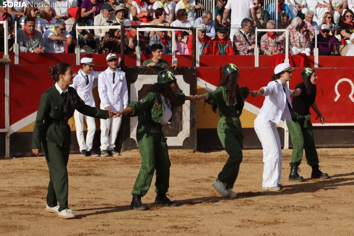 Una imagen de la tarde en la plaza de toros olvegueña. /Santos Gómez