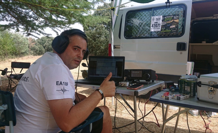 De este pueblo de Soria al mundo para brillar en las ondas
