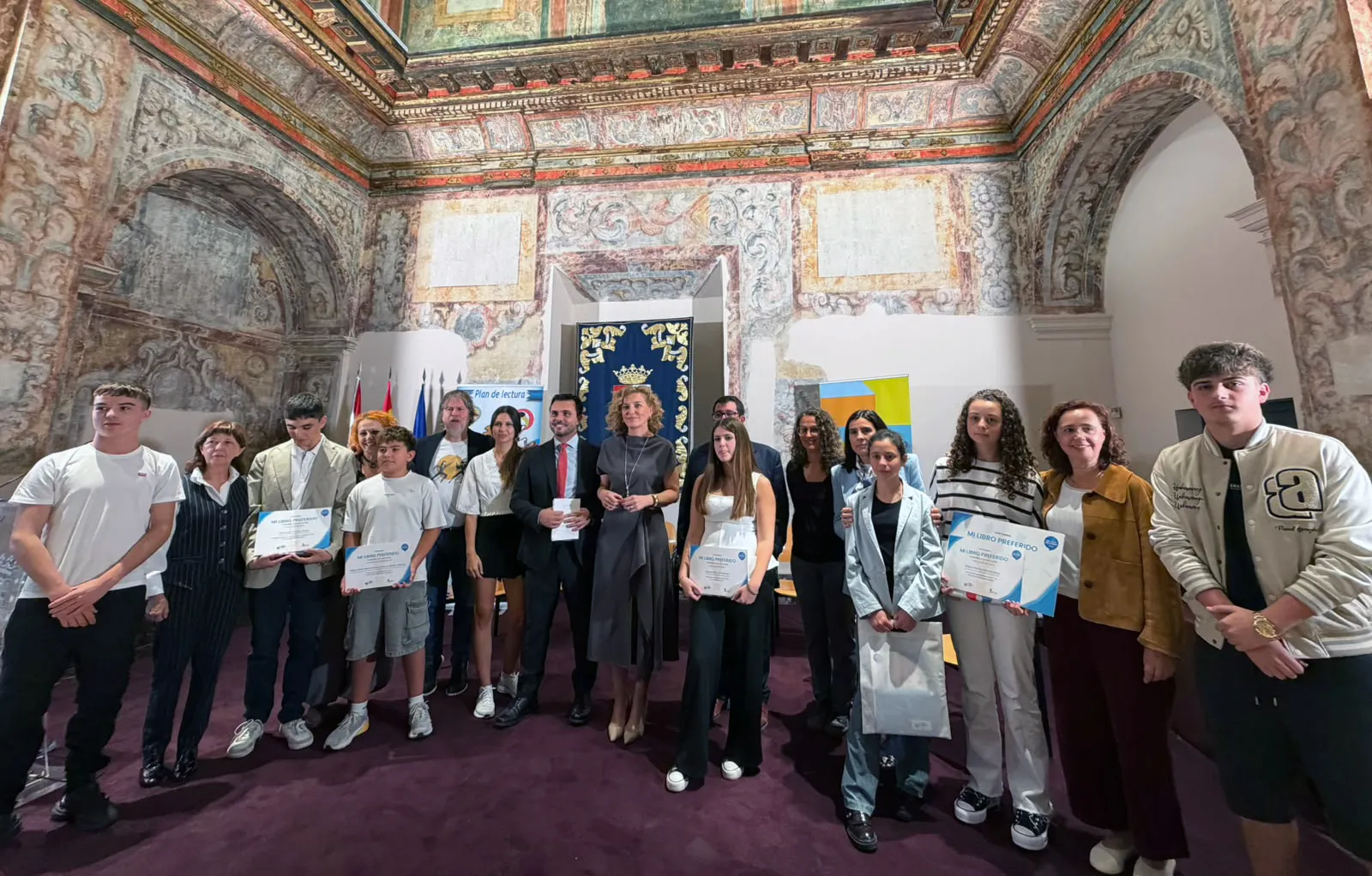 Premio para una alumna del IES Virgen del Espino en el certamen Mi libro preferido