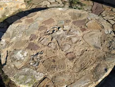 Piedra explicativa en el mirador junto a 'El sentido del viento' | Ayuntamiento de Ólvega
