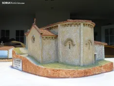 Foto 9 - Rebecca McShane y su ermita de San Saturio en arcilla: "Una mezcla de fascinaci&oacute;n y desaf&iacute;o"