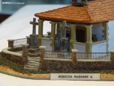 Foto 11 - Rebecca McShane y su ermita de San Saturio en arcilla: "Una mezcla de fascinaci&oacute;n y desaf&iacute;o"