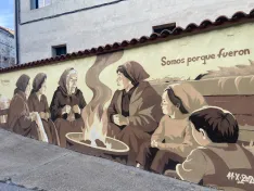 Foto 4 - Un mural en Hu&eacute;rteles deja constancia del ciclo 'Pinceladas de Historia'