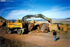 Selección y carga de las dos piedras de Mina Petra | Maria Jesús Costa
