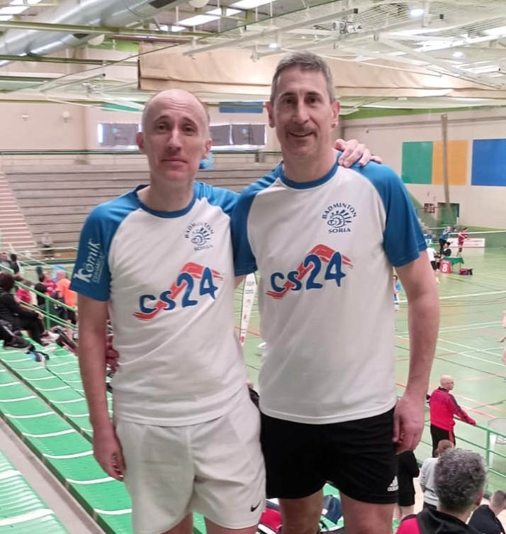Los séniors de bádminton buscan podios en Zaragoza y Valladolid
