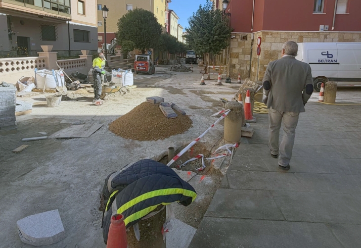 La reforma del firme alcanza tres viales del Casco Viejo 