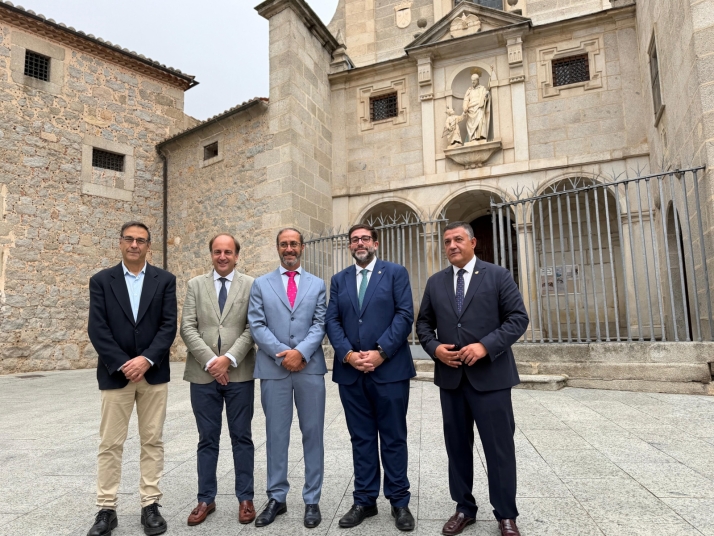 Castilla y León defiende el papel estratégico de veterinarios e ingenieros