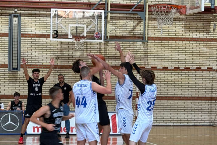 El triunfo a domicilio en Palencia impulsa la moral del CSB Décimas