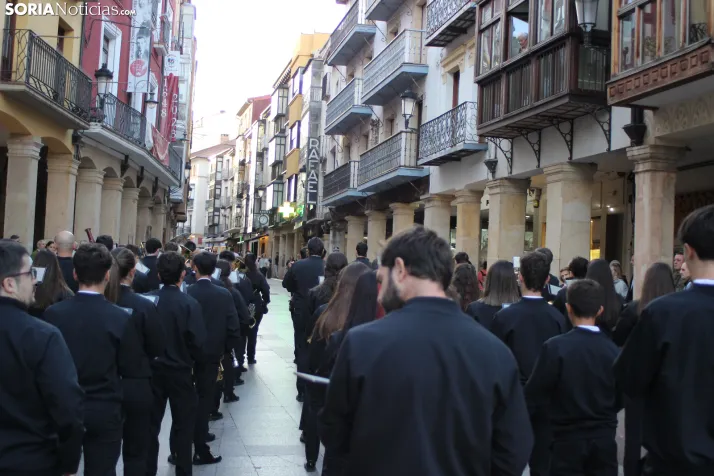 Fotos: La Banda recorre el centro de Soria en plenas fiestas de San Saturio