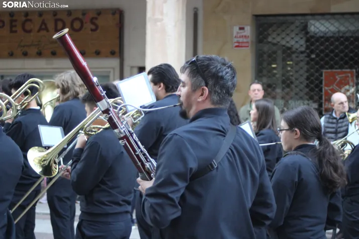 Fotos: La Banda recorre el centro de Soria en plenas fiestas de San Saturio