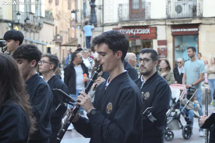 Fotos: La Banda recorre el centro de Soria en plenas fiestas de San Saturio
