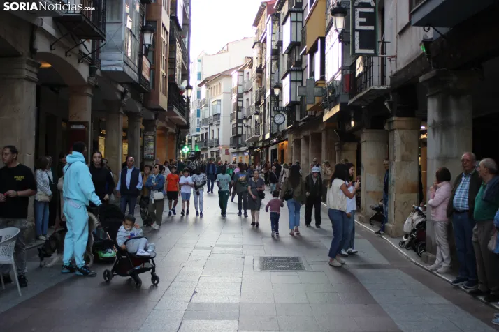 Fotos: La Banda recorre el centro de Soria en plenas fiestas de San Saturio