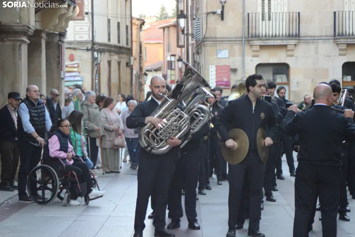 Fotos: La Banda recorre el centro de Soria en plenas fiestas de San Saturio