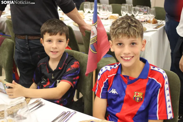 Fotos: M&aacute;s de 250 barcelonistas celebran el 35 aniversario de la pe&ntilde;a blaugrana en Soria