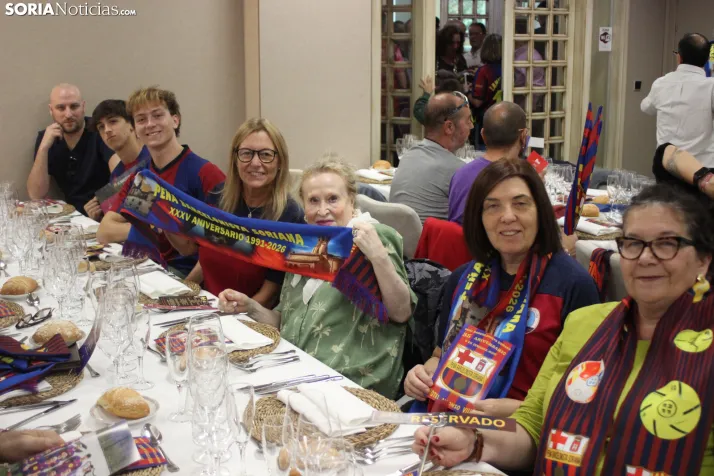 Fotos: M&aacute;s de 250 barcelonistas celebran el 35 aniversario de la pe&ntilde;a blaugrana en Soria