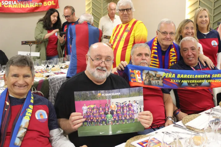 Fotos: M&aacute;s de 250 barcelonistas celebran el 35 aniversario de la pe&ntilde;a blaugrana en Soria