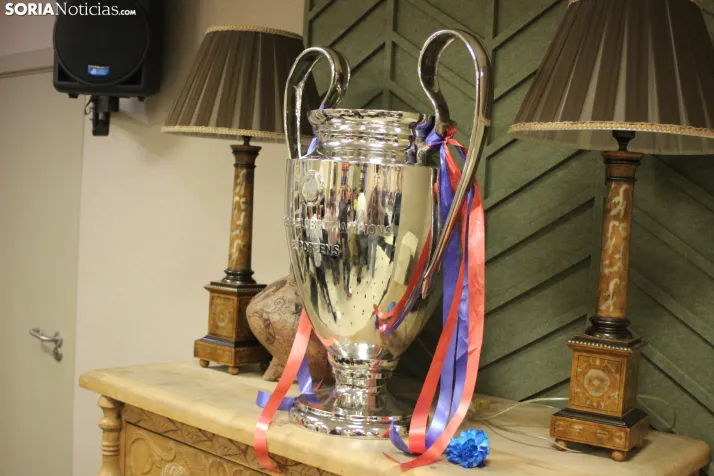 Fotos: M&aacute;s de 250 barcelonistas celebran el 35 aniversario de la pe&ntilde;a blaugrana en Soria